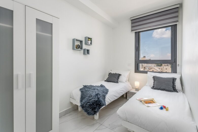 Even Israel Apartments