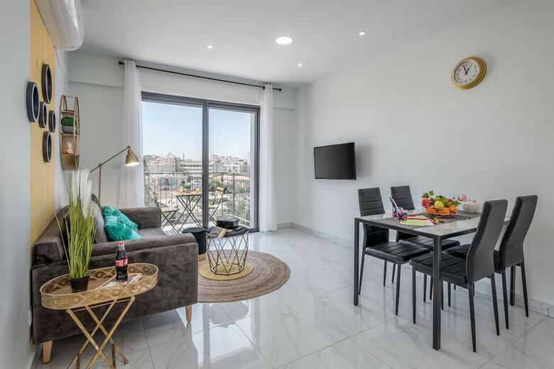 Even Israel Apartments