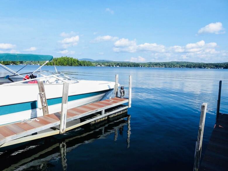 Posada Winnisquam Lake Inn