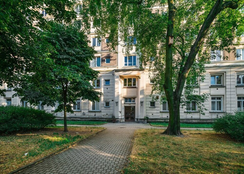 Plac Zbawiciela Comfortable Apartment
