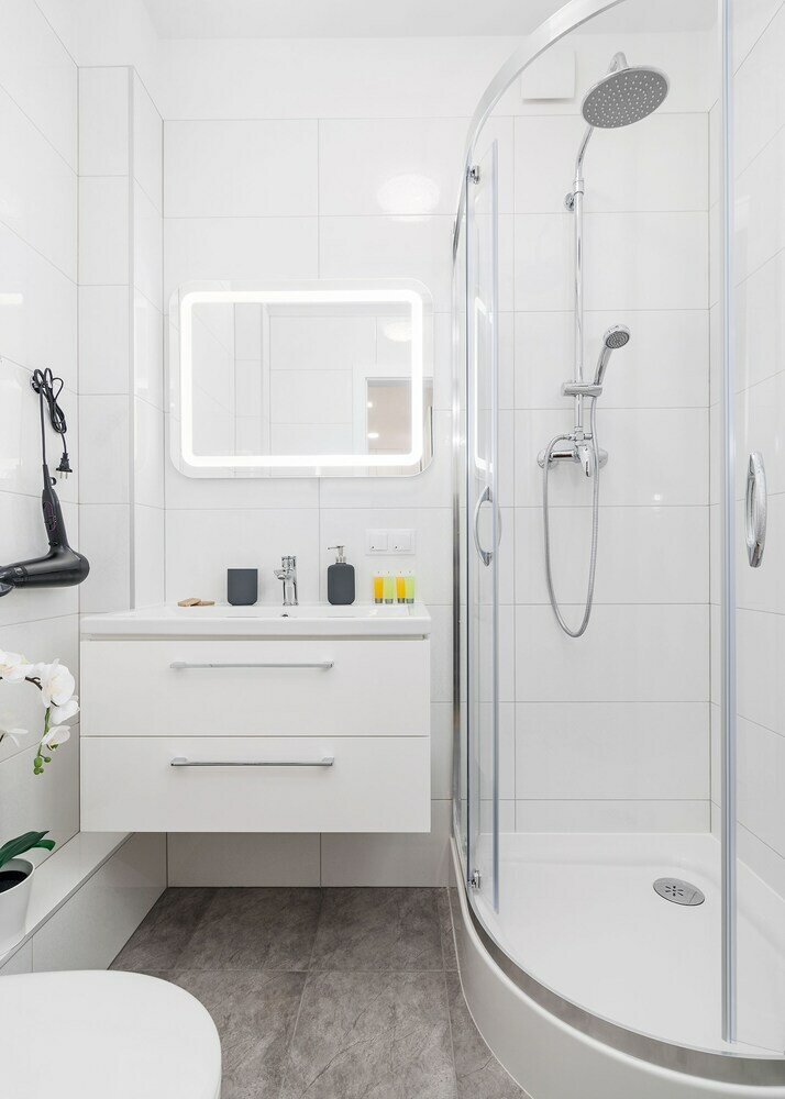 Plac Zbawiciela Comfortable Apartment