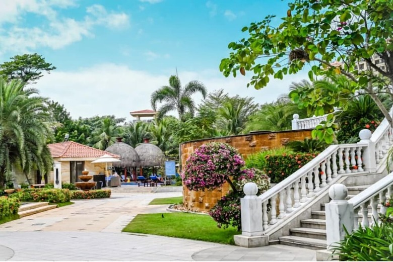 Sanya Tangla Yaxiu Hotel