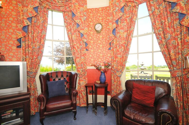 Hotel Edderton Hall Country House