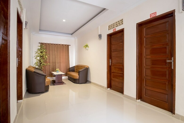 Hotel Oyo 621 Vania Residence