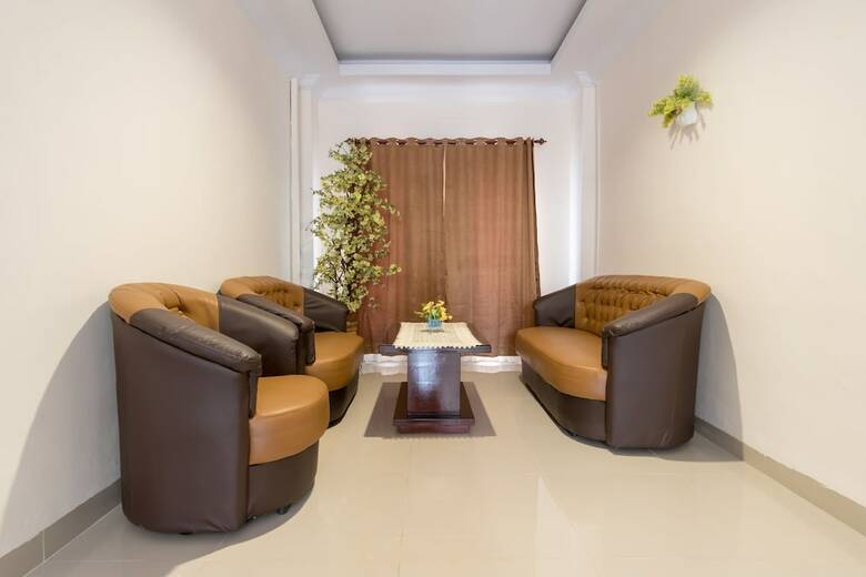Hotel Oyo 621 Vania Residence