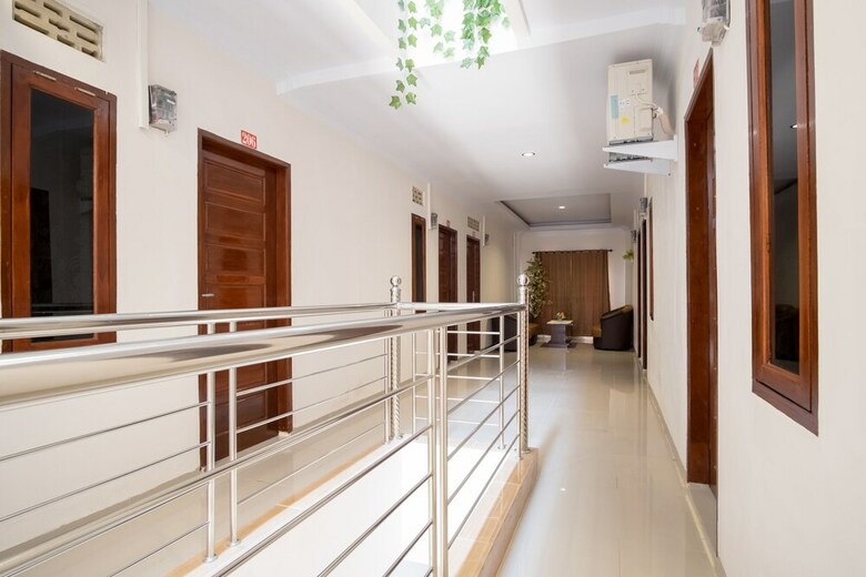 Hotel Oyo 621 Vania Residence