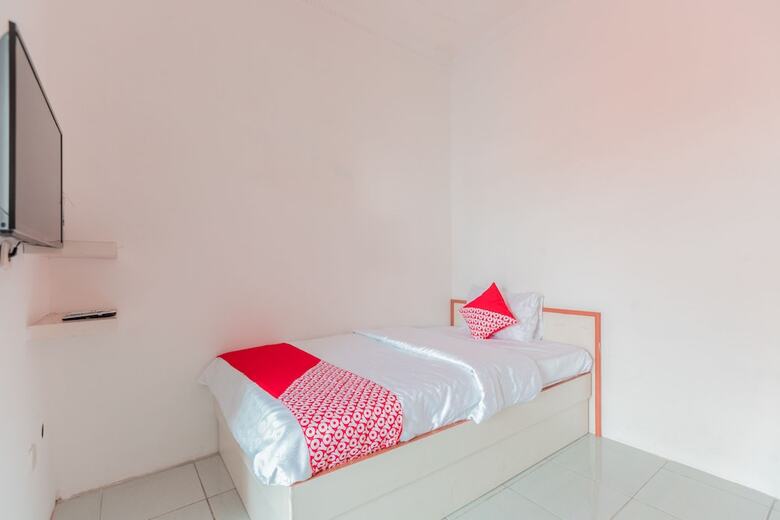 Hotel Oyo 442 Koen Hanare