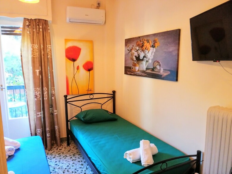 Cozy Apartment Near Acropolis
