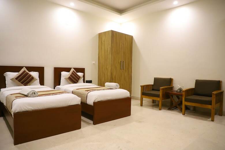 Hotel Kumar Residency