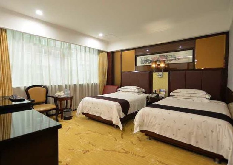 Zhuhai Xinhualian Business Hotel