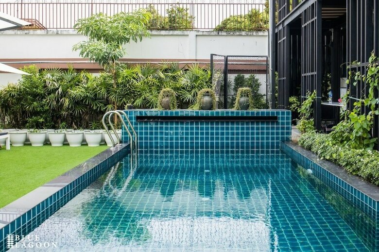 Blue Lagoon Hotel