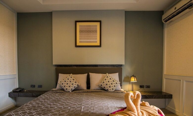 Blue Lagoon Hotel