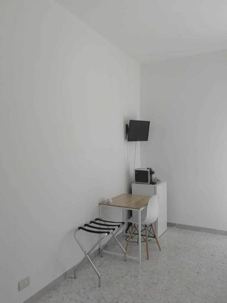 Hotel Gatto Bianco Picone 19