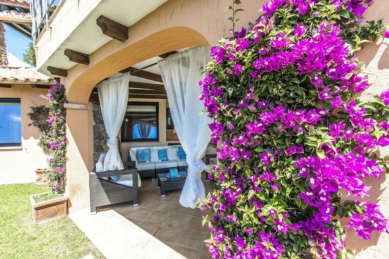 Porto Cervo Swimming Pool Villa
