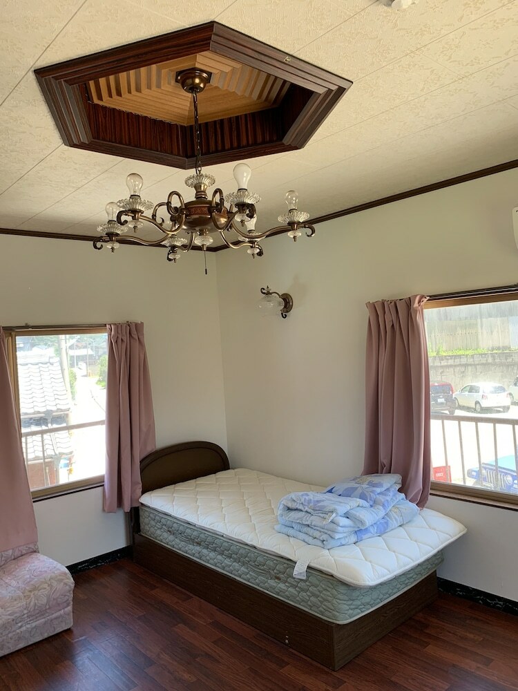 Hotel Guesthouse Tonpare