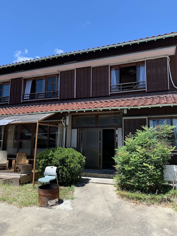 Hotel Guesthouse Tonpare