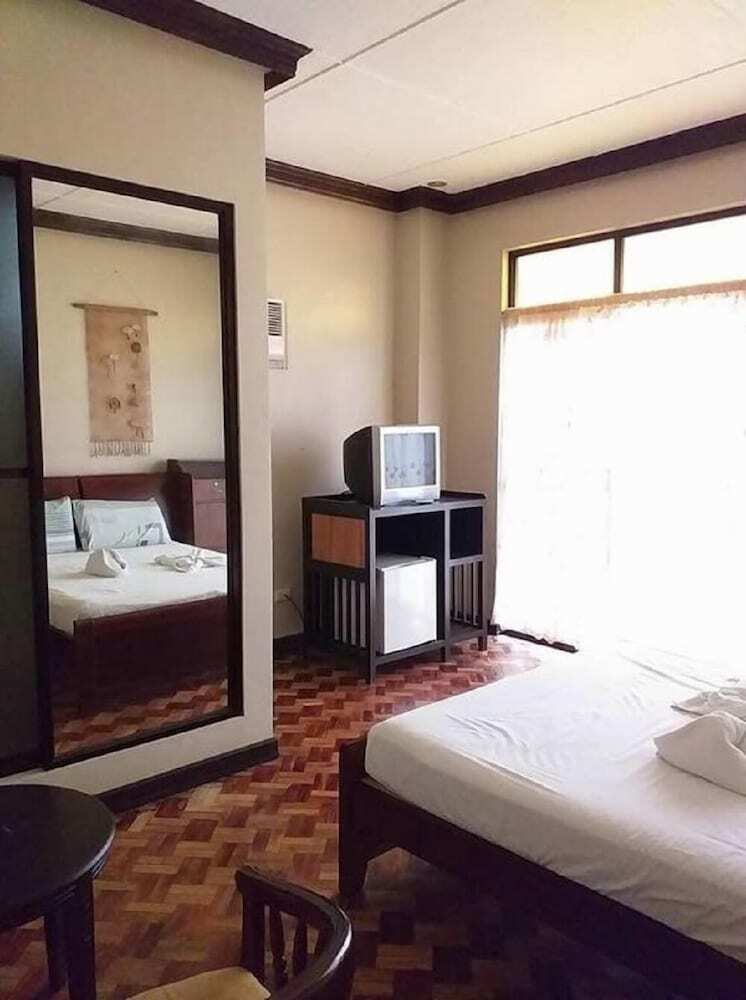 Hotel Bohol Island Coop Resort