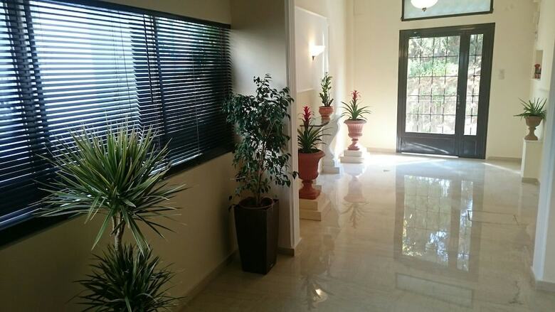Classical Apartment Near Acropolis