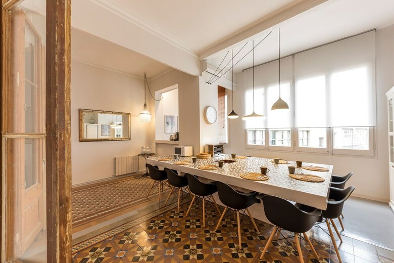 Apartamentos Rambla Cat 5 - Amplio Piso A 2min de Plaza Catalunya