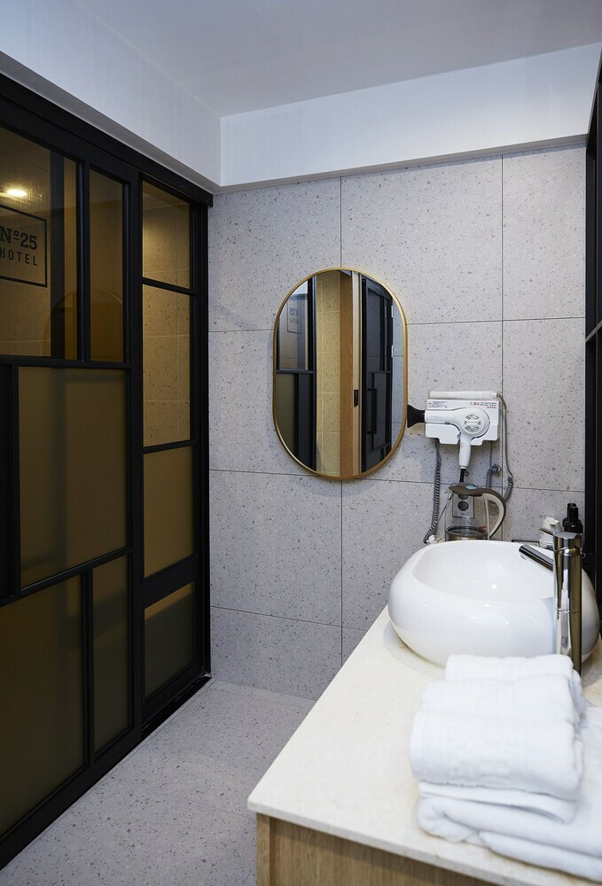 No25 Hotel