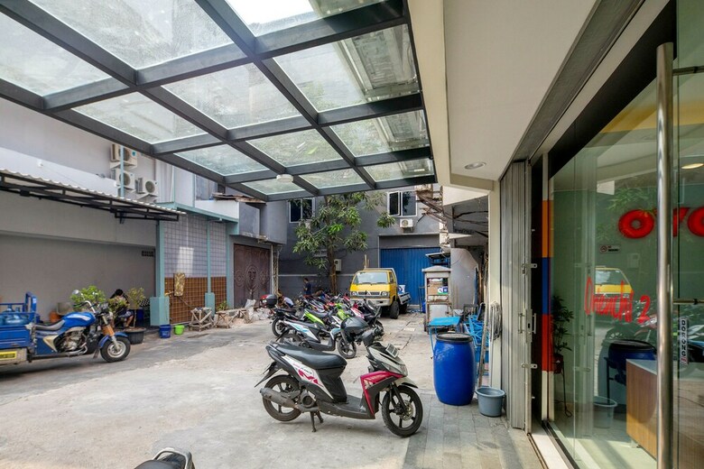 Hotel Oyo 1121 Orienchi 2
