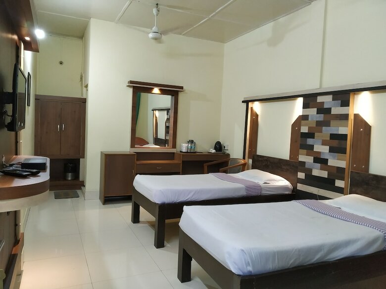 Hotel Centre Point Tezpur