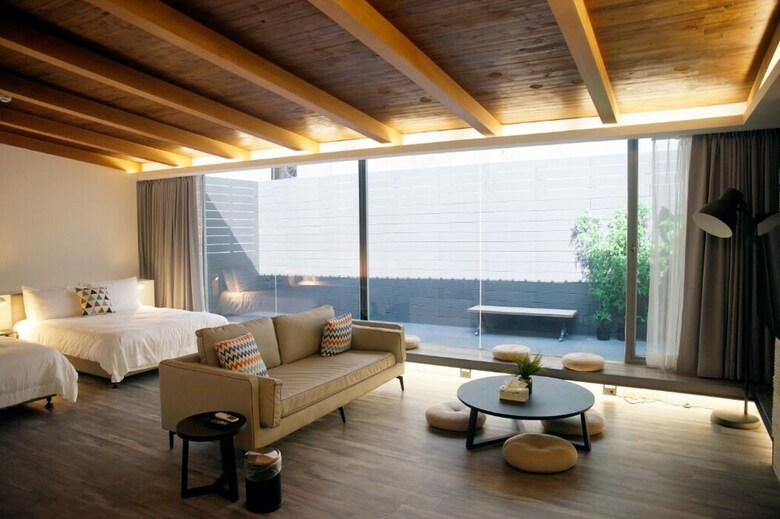 Hotel W11 Homestay