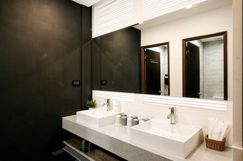 Hotel W11 Homestay