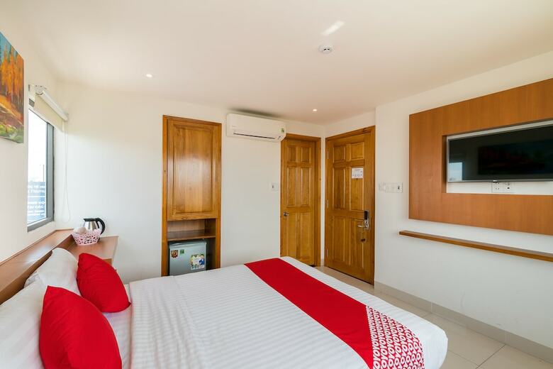 Oyo 284 Diamond Hotel