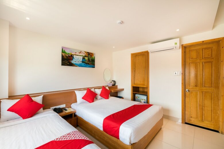 Oyo 284 Diamond Hotel