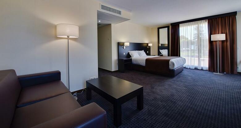 Marina Bay Hotels