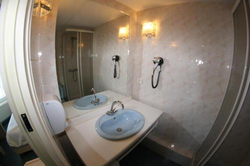 Hotel H�tel Saint-marc