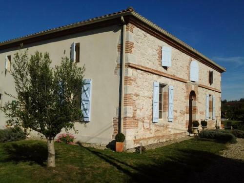 Bed & Breakfast L'oustal D'adele Proche Canal Du Midi Et Moissac