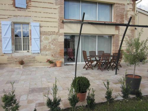 Bed & Breakfast L'oustal D'adele Proche Canal Du Midi Et Moissac
