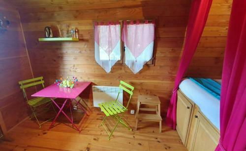 Hostal Le Petit Moulin Du Rouvre