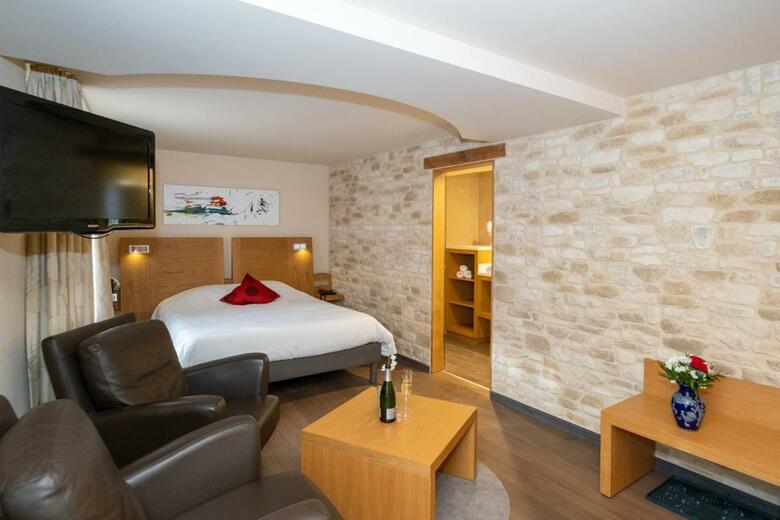 Hotel La Couronne � Wissembourg