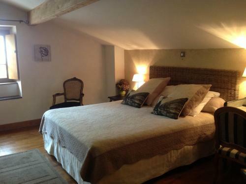 Bed & Breakfast Maison Amestoia