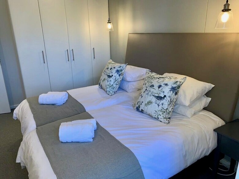 Luxury Apartment In Knysna, Nature Reserve View