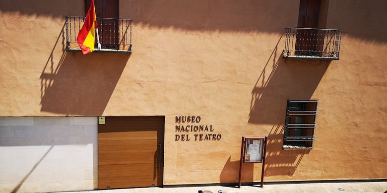 Apartamentos Pepe�s Place Almagro Centro