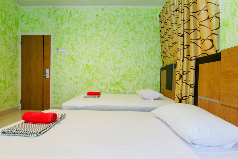 Hotel Yani Homestay