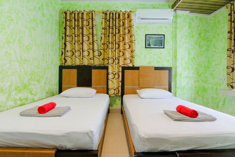 Hotel Yani Homestay