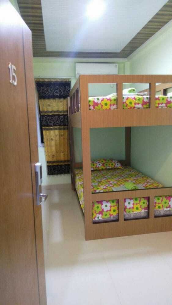 Hotel Yani Homestay