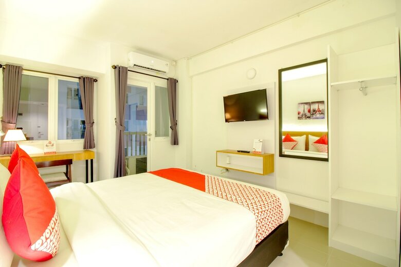Hostal Oyo Flagship 1260 Sentraland Karawang