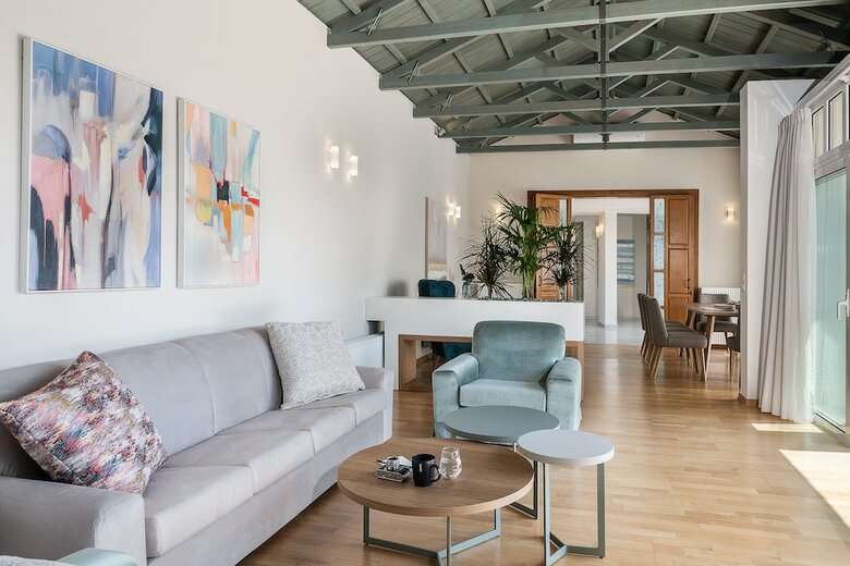 Villa Vilia House On The Hill