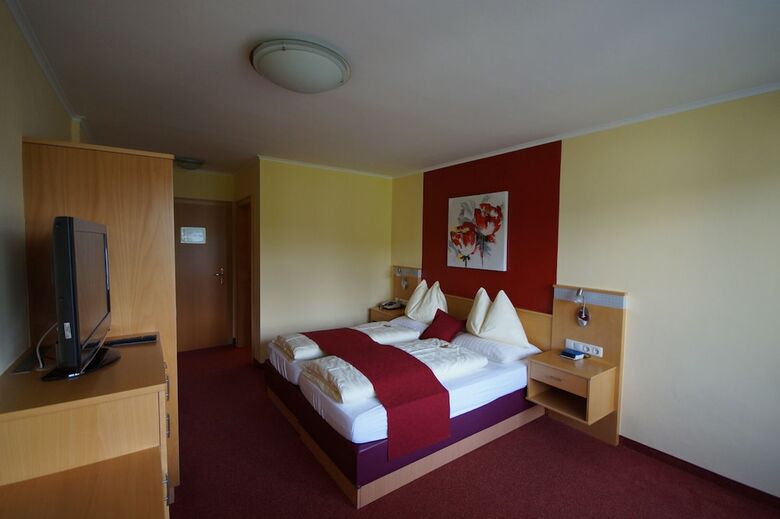 Strandhotel Schabus