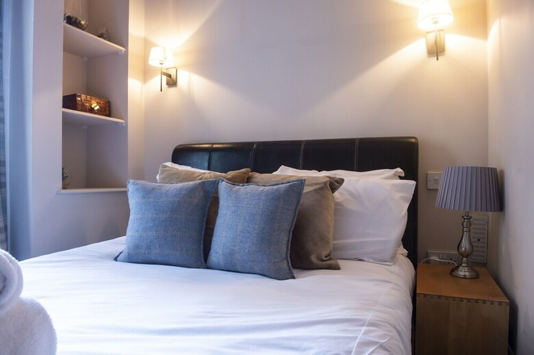 St Stephen Street Apartment