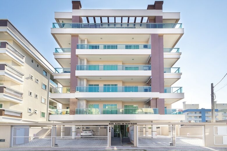 Aluguel Apartamento 2 Quartos 1 Suite 001