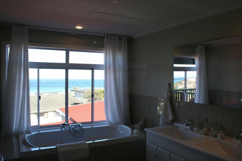Hotel Ocean Dreams Bed & Breakfast
