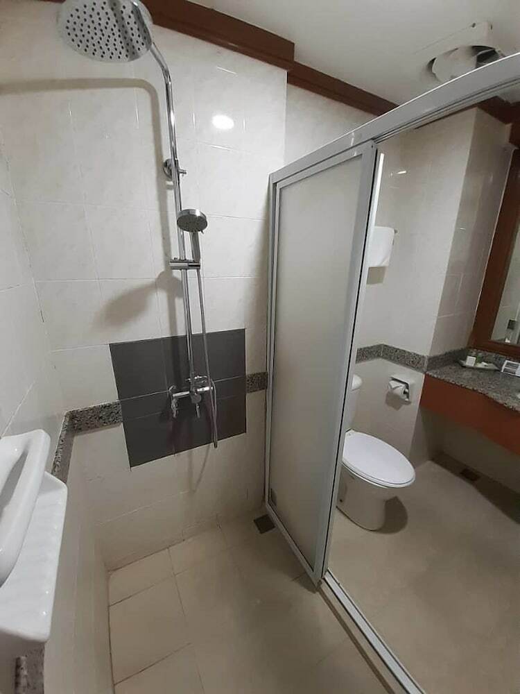 Sara Hotel