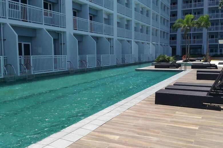 Breeze Residences By Ridged